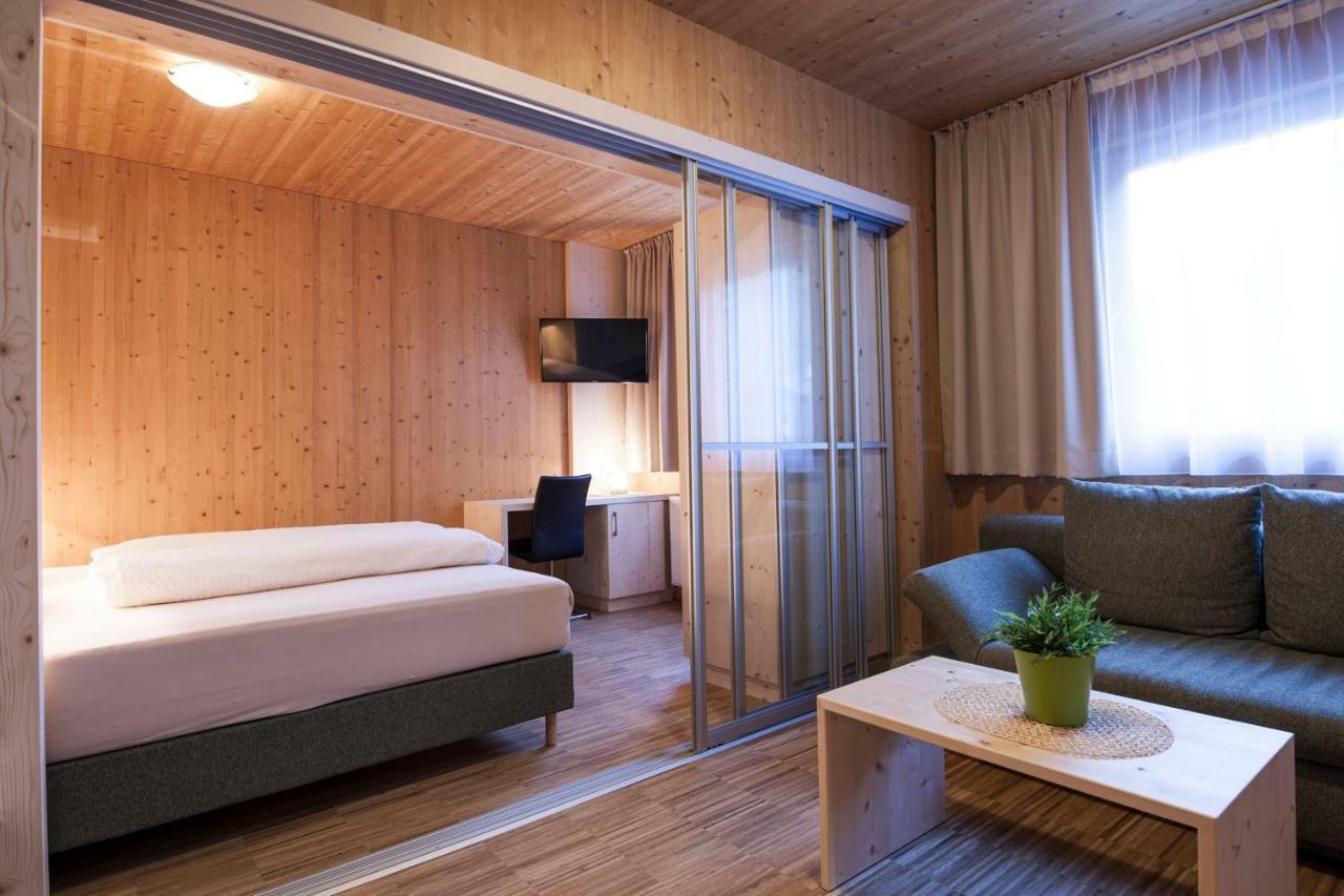 Hotel Tia Smart Natur 考恩台尔 外观 照片
